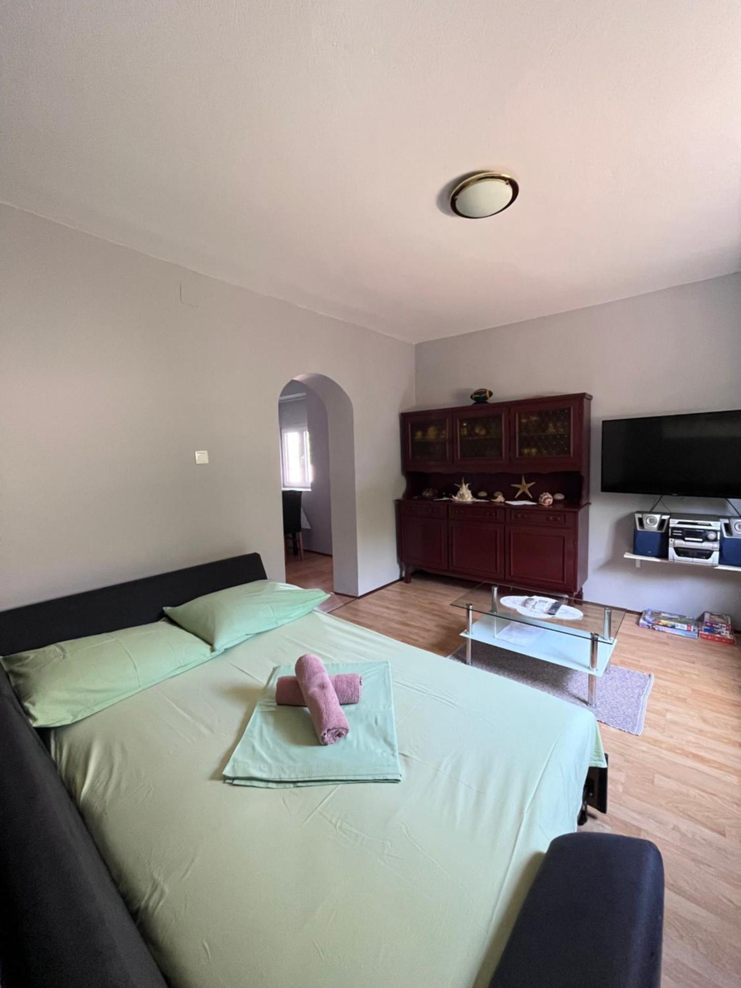 Apartment Ivana Сень Экстерьер фото